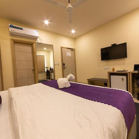 Sagar Hotel Just 5 Min From Golden Temple 암리차르 객실 사진
