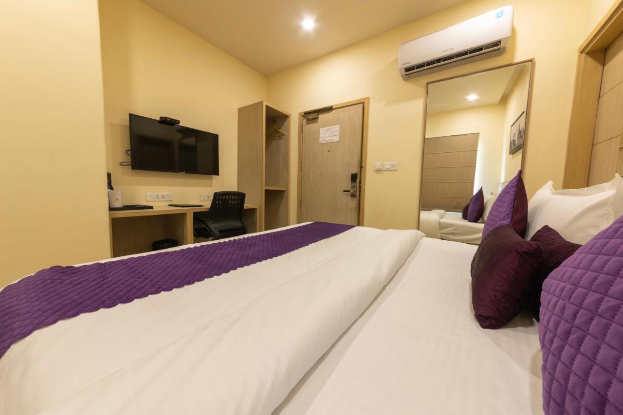 Sagar Hotel Just 5 Min From Golden Temple 암리차르 외부 사진