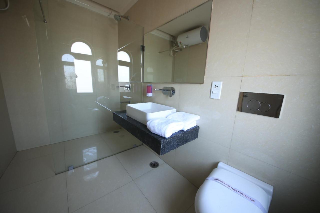 Sagar Hotel Just 5 Min From Golden Temple 암리차르 외부 사진